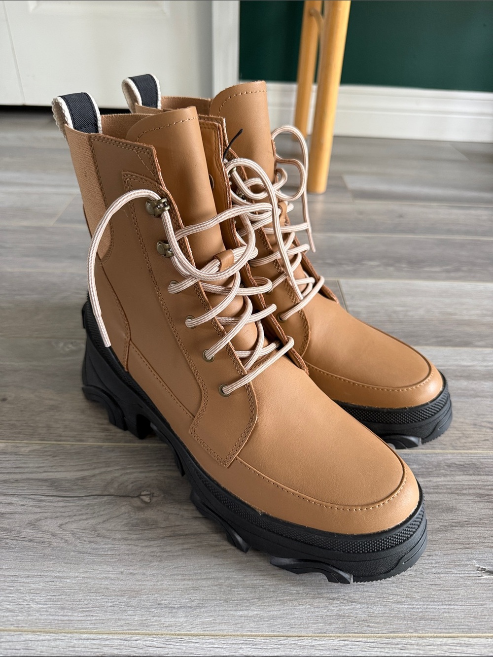 ✨NWT✨Sorel Women's Brex Boot Lace, Size 9 - Picture 3 of 9